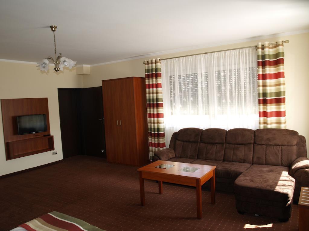 Apartamenty Ostrawa Zarzecze  Phòng bức ảnh